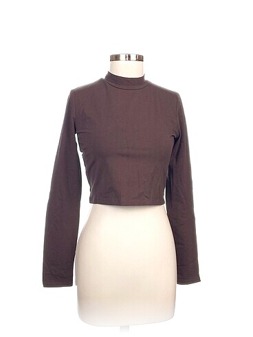 Zara T-shirt %70 İndirimli.