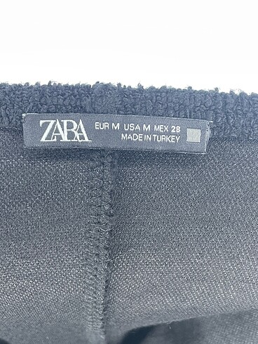m Beden siyah Renk Zara Bluz %70 İndirimli.