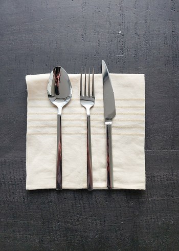 Yargıcı Home Sunum Altlığı / Masa Peçetesi
