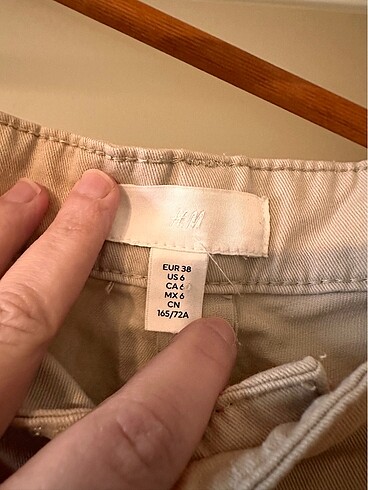 m Beden ten rengi Renk H&M Pantolon