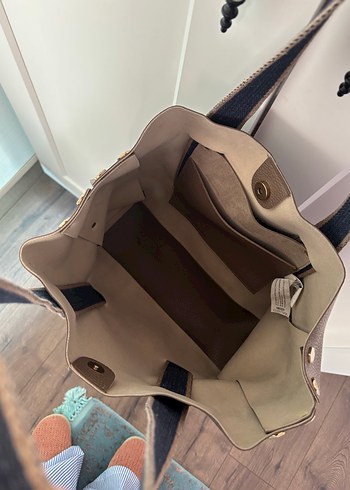 yesil alt tonlu acik kahve buyuk mudo canta - Görsel 7