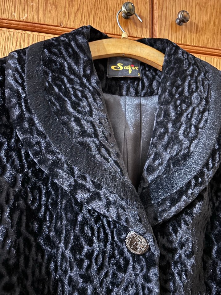 Leopar desenli siyah kurk - Görsel 3