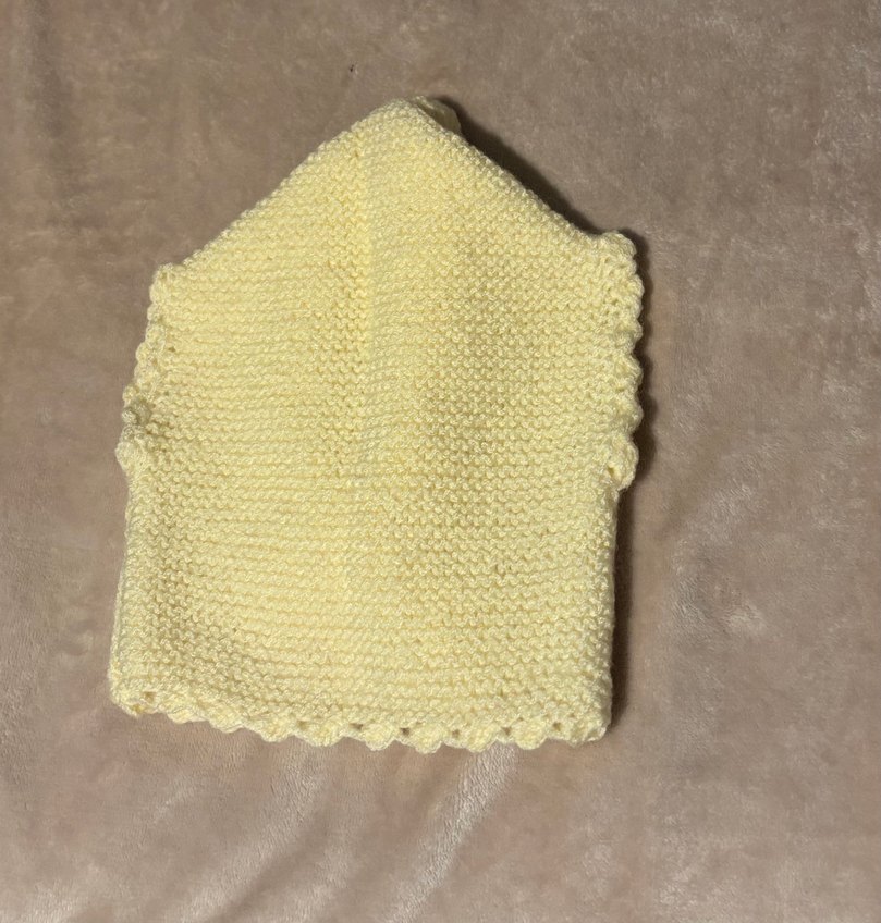 Sarı Bebek Önlüğü, Düğmeli, Örgü Desenli - Görsel 2