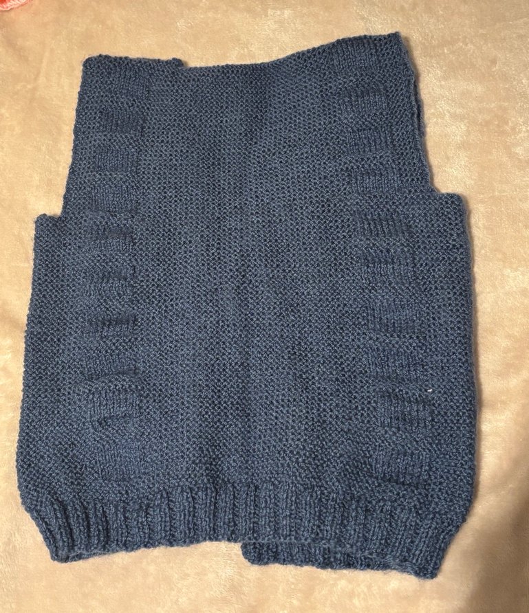 Düğmeli Lacivert Erkek Çocuk Triko Yelek - Görsel 2