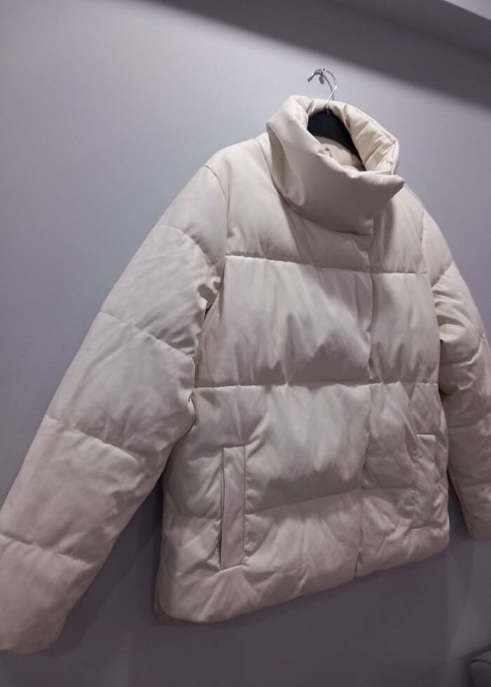 Etiketli Koton deri sisme mont 38-40 bedene uyumlu - Görsel 3