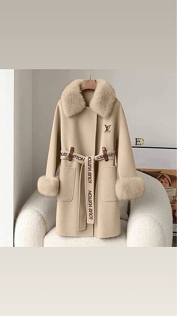 LOUIS VUITTON KABAN