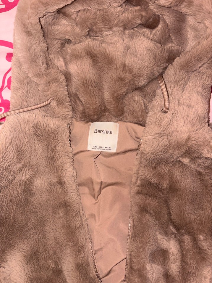 Kapşonlu crop kürk - Görsel 2