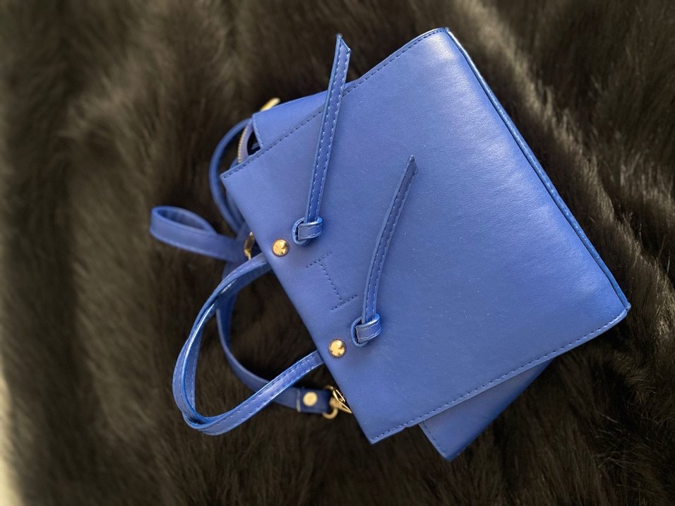 Mavi Deri Çanta - Görsel 4