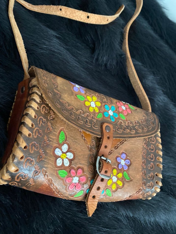 Çiçek Desenli Deri Bohem Çapraz Çanta - Görsel 2