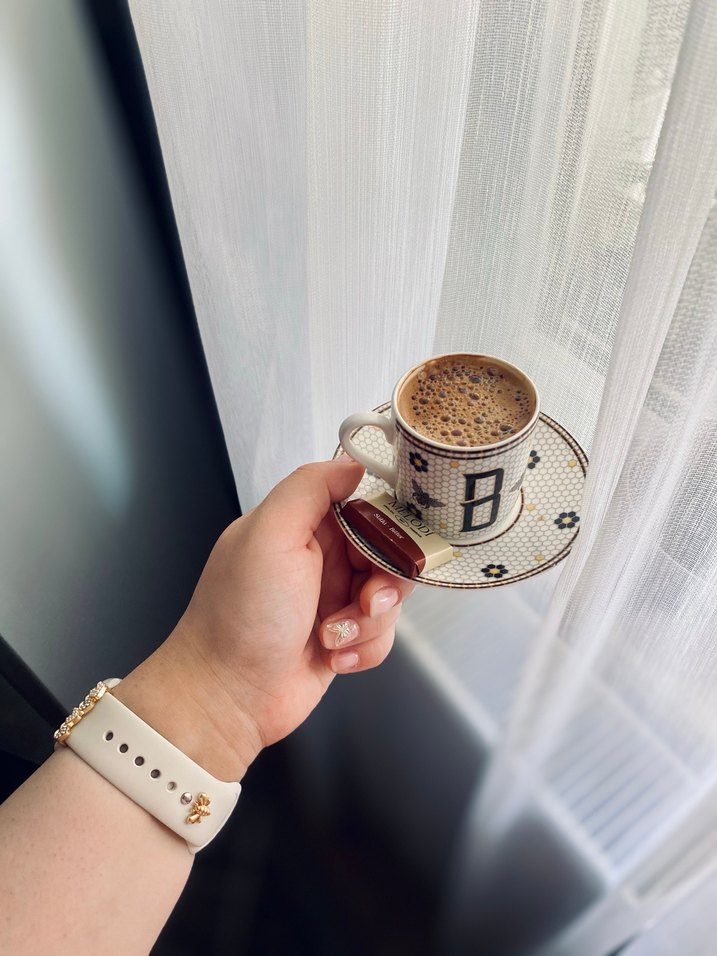 Kahverengi Desenli Fincan ve Tabak Seti B harfli fincan - Görsel 2