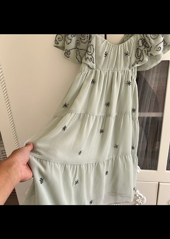 Zara Nakışlı Fırfırlı Bohem Uzun Elbise