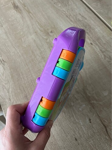  Beden Renk Fisher Price Eğitici Oyuncak Kitap