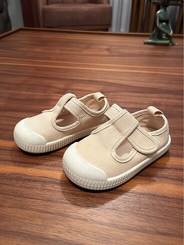 H&M kız bebek keten babet