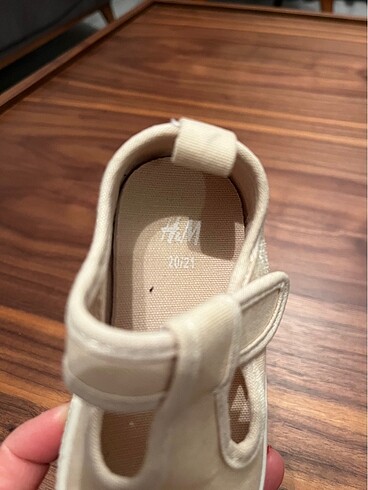 21 Beden H&M kız bebek keten babet