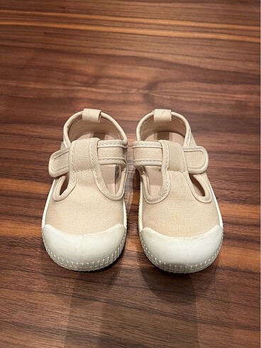 H&M H&M kız bebek keten babet
