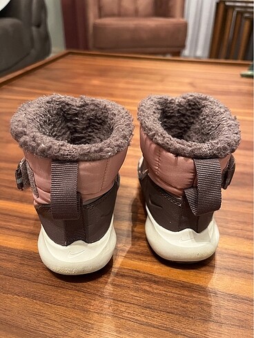Nike Nike kız çocuk bot
