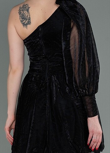 Siyah elbise (: - Görsel 3