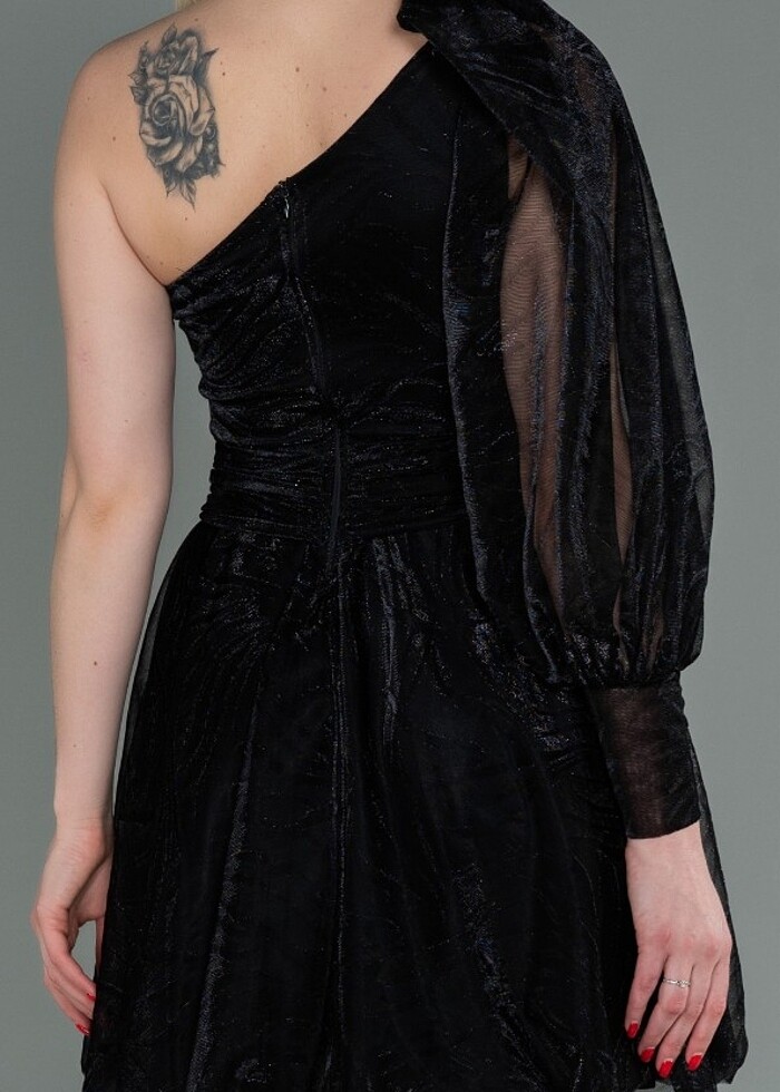 Siyah elbise (: - Görsel 3