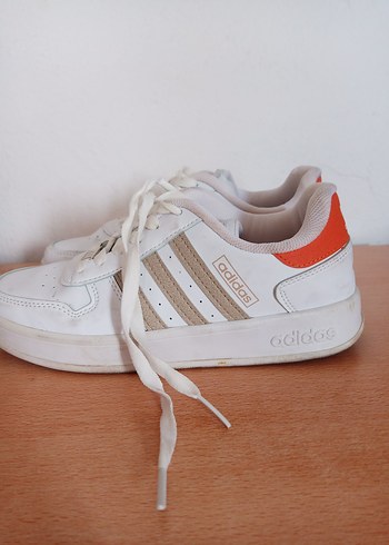 38 Beden Adidas Beyaz Kadın Spor Ayakkabı