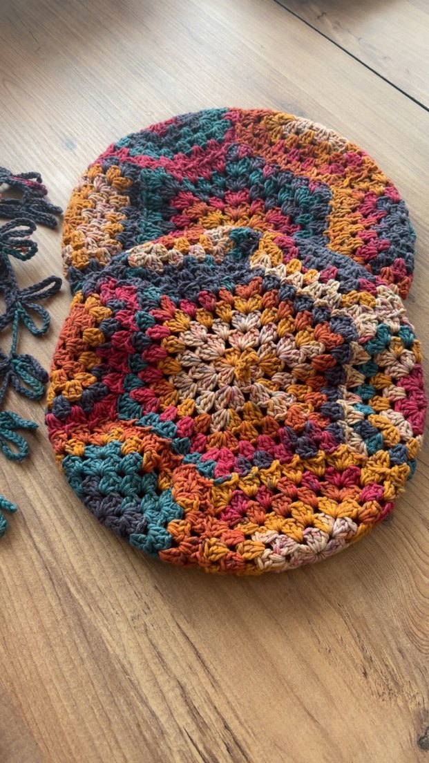 Bayanlar i için Renkli Örgü Bere ve Fular Seti - Görsel 4