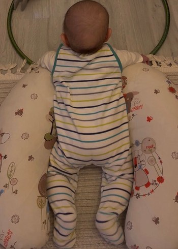 Baskılı Bej Emzirme ve Hamile Yastığı - Görsel 3