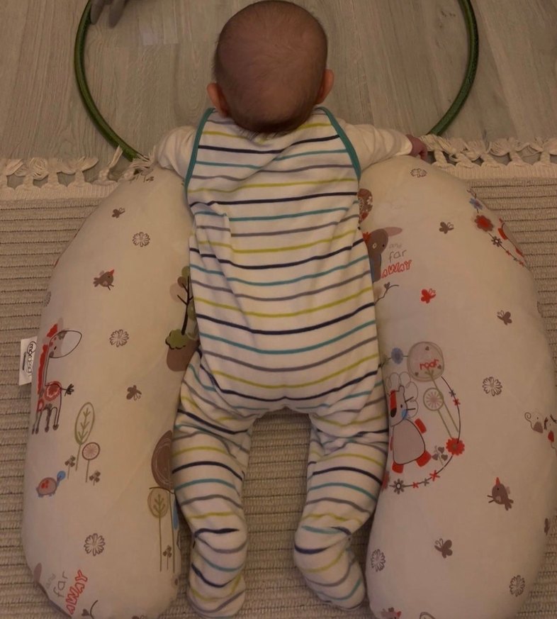 Baskılı Bej Emzirme ve Hamile Yastığı - Görsel 3