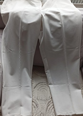 Beyaz Kadın Pantolon - Görsel 3