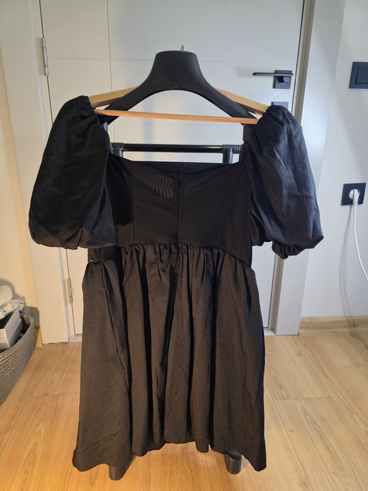 TRENDYOLMİLLA 38 beden mini elbise - Görsel 3