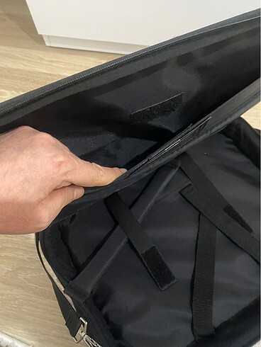 İki Yönlü Laptop / Evrak Çantası - Görsel 7