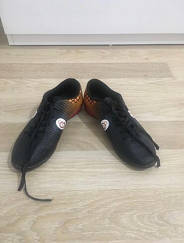 Spor ayakkabı