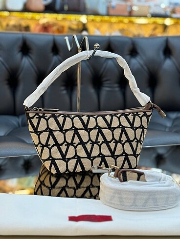 VALENTINO BAG