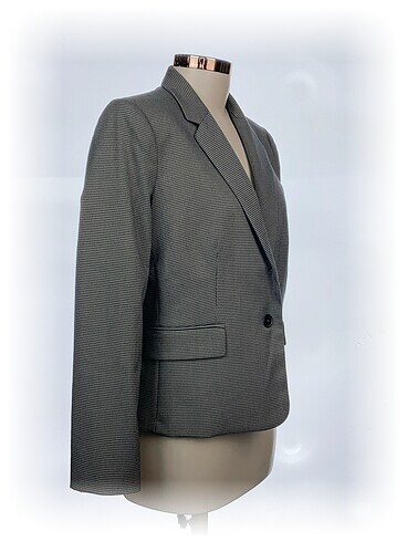Mango Mango Blazer %70 İndirimli.