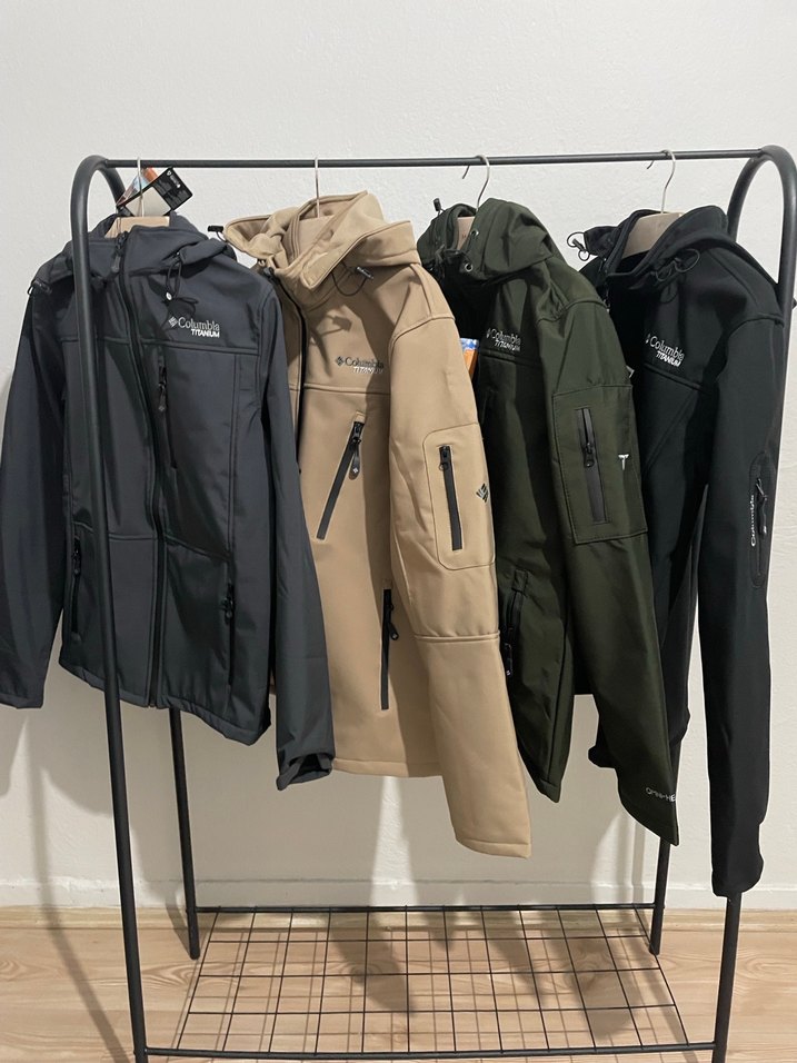 Columbia Siyah Kapüşonlu Fermuarlı Erkek Ceket - Görsel 2