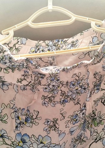 Beyaz Çiçek Desenli Bol Kesim Kadın Kumaş Pantolon - Görsel 3