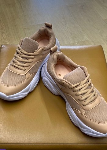 38 Beden Bej Kadın Platform Spor Ayakkabı