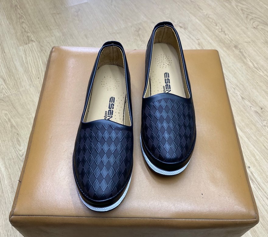 ESEM Kadın Siyah Dolgu Topuklu Babet - Görsel 4