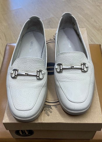 Tokalı Beyaz Deri Kadın Babet GRAYDER marka - Görsel 2