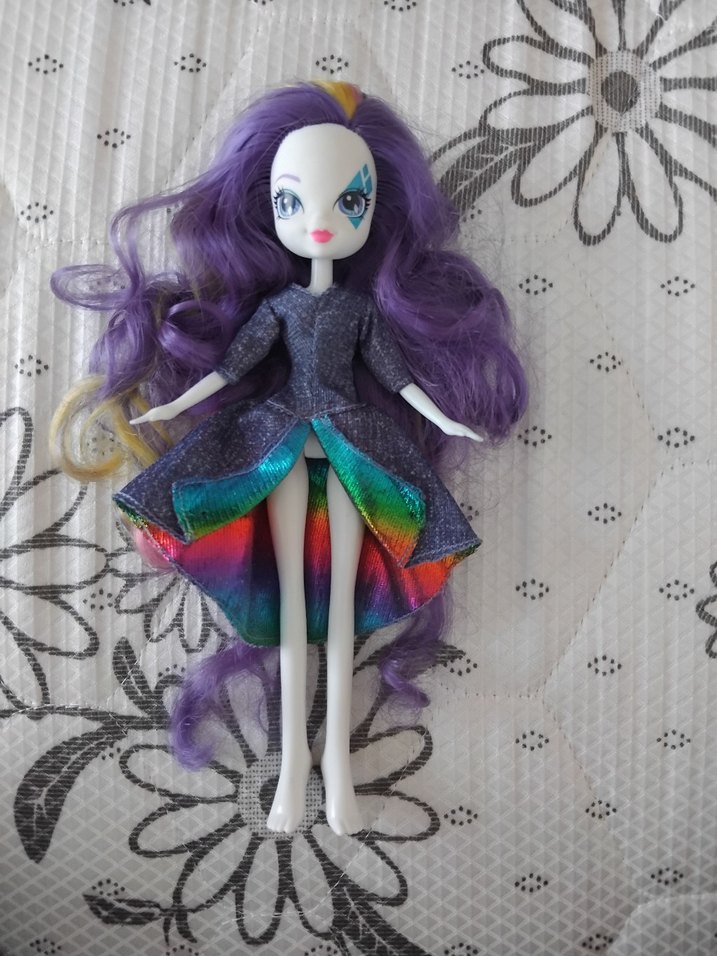 Equestria girl rarity - Görsel 2