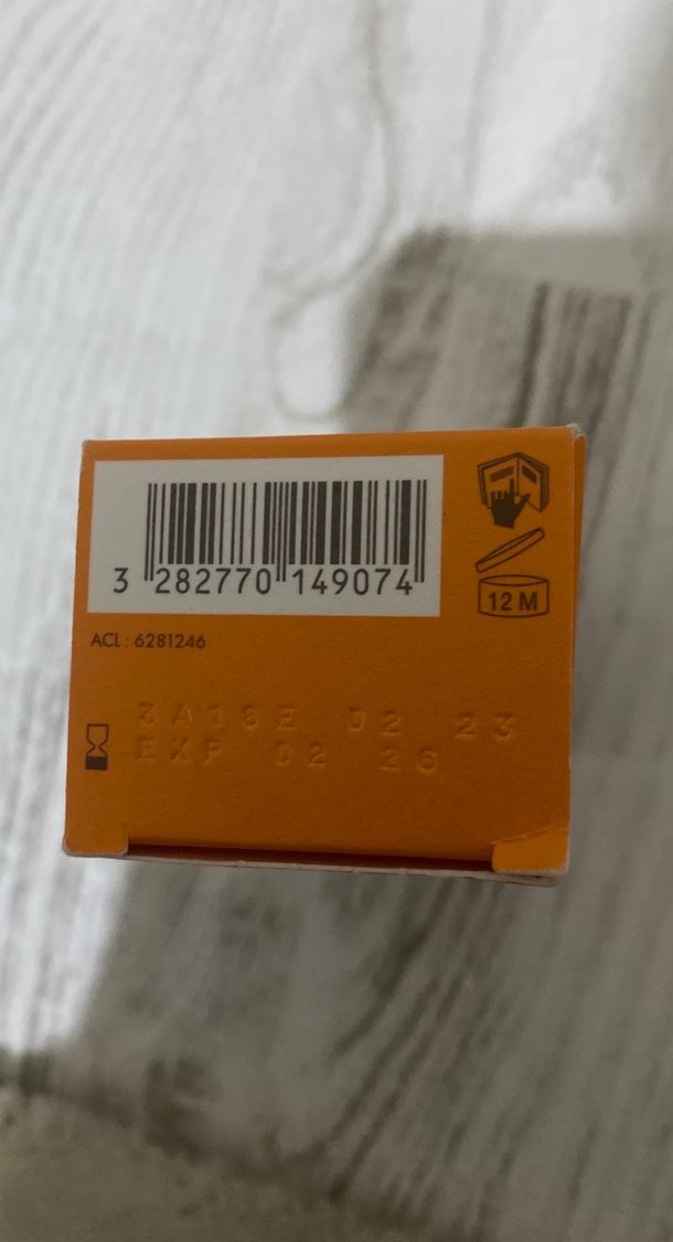 Avene SPF 50+ Ultra Güneş Kremi 50ml - Görsel 2