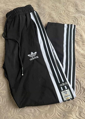 Adidas m