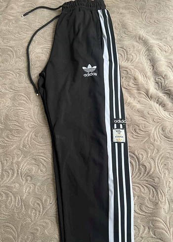 Adidas Siyah Rahat Kesim Eşofman - Görsel 2