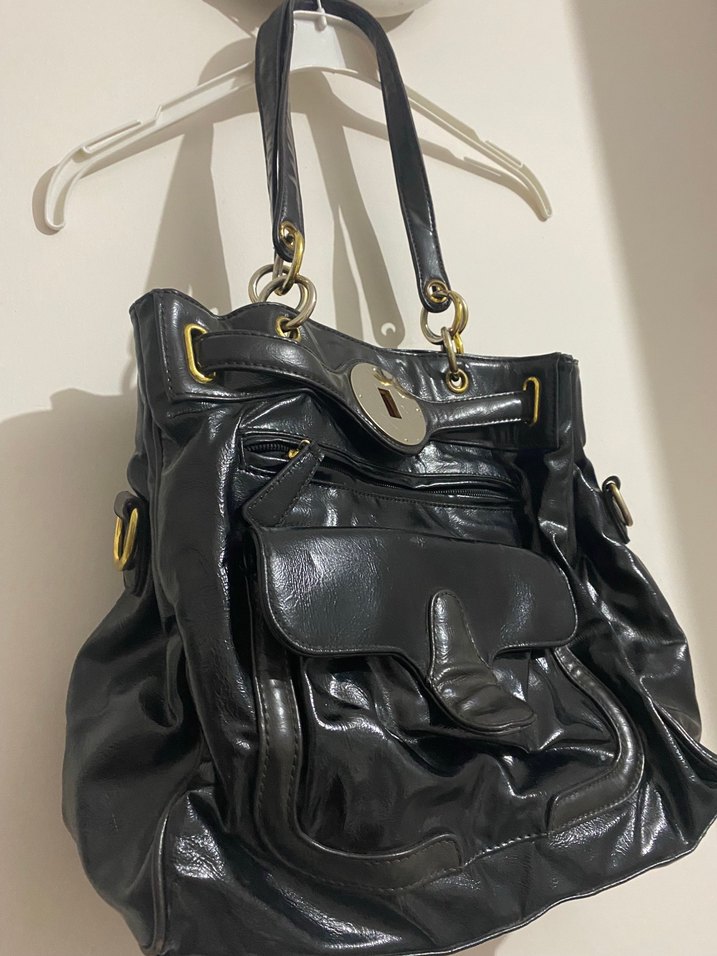 Kilit Tokalı Siyah Deri Kadın Çanta - Görsel 2