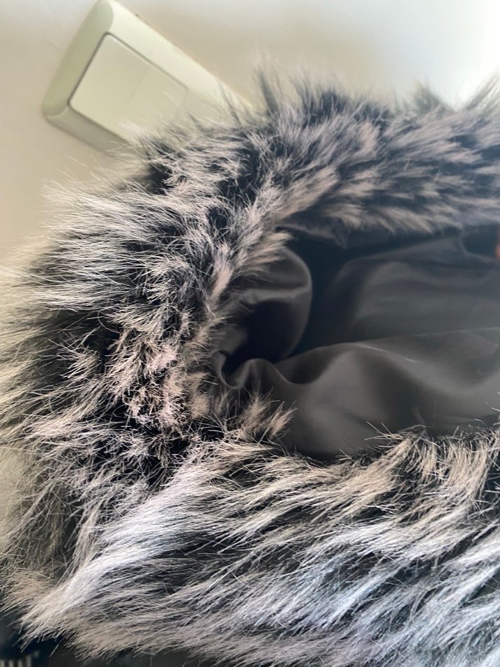 Kürklü Siyah Deri Uzun Kadın Kışlık Mont - Görsel 4