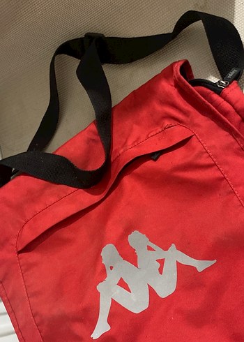 Kırmızı Kadın Spor Çantası Fermuarlı - Görsel 3