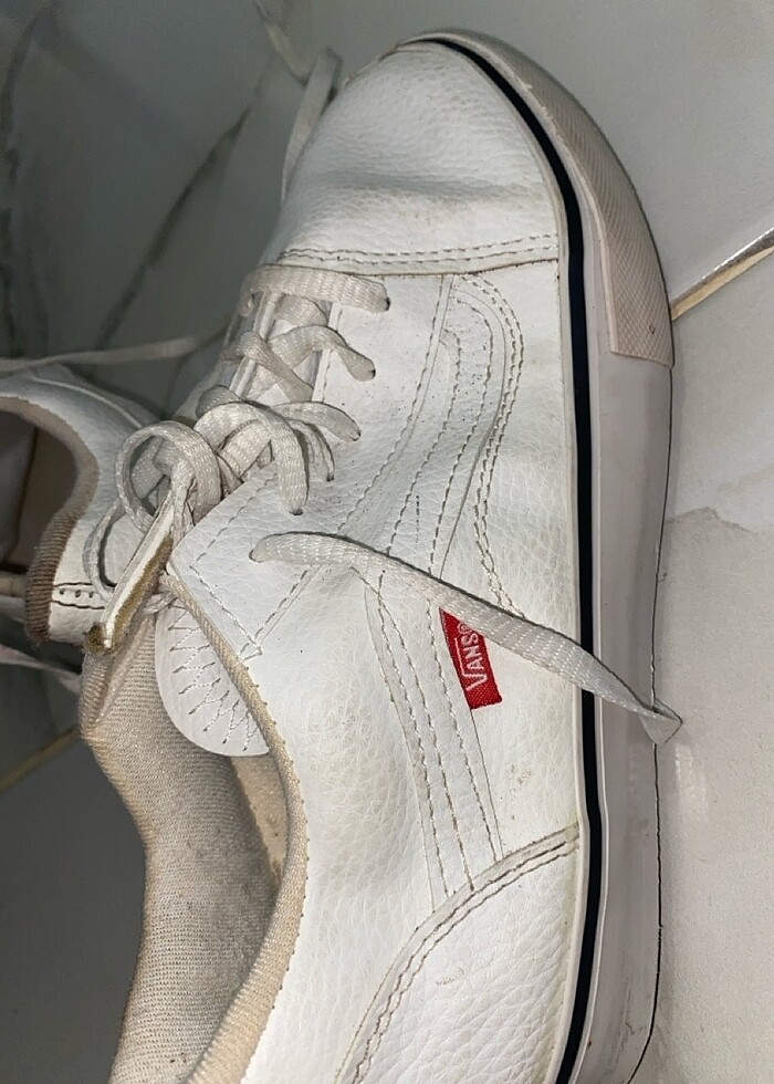 Beyaz vans ayakkabı - Görsel 3