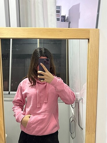 Kapşonlu sweatshirt