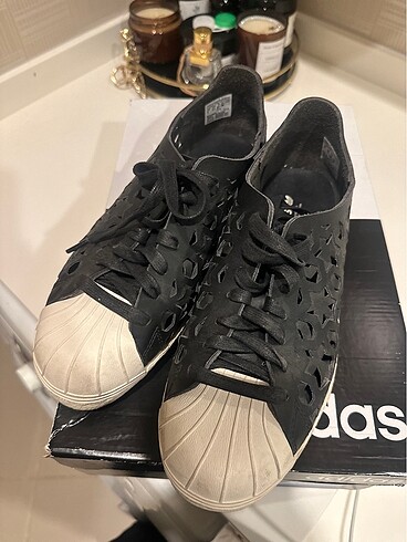 Adidas yazlık spor ayakkabı