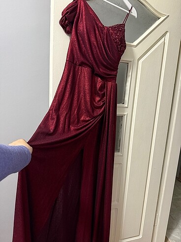xl Beden bordo Renk Bordo yırtmaçlı abiye elbise