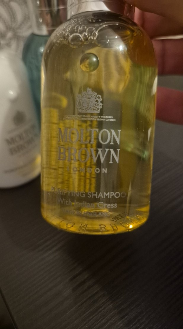 molton brown sampoo .saç kremi ve vücut losionu - Görsel 2