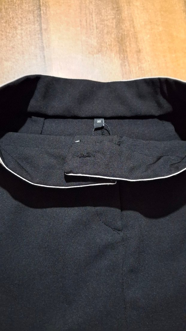 Siyah  Kumaş Kadın şortetek - Görsel 2